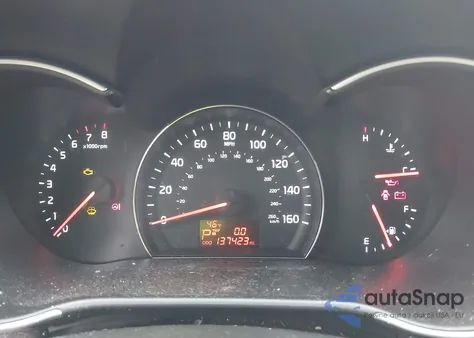 2015 Kia Sorento Lx V6 z USA, uszkodzony, nr VIN 5XYKTDA71FG602900